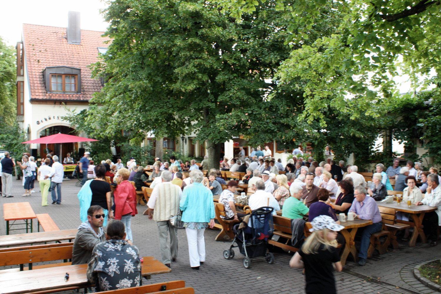 Brauerei Gasthof Kraus Hirschaid Esterno foto